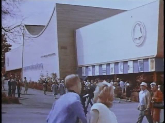 Pavilion Crowd